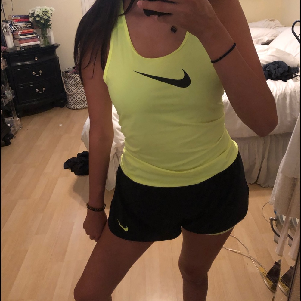 Nike tank top and short workout set